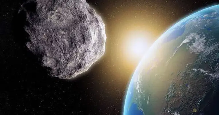 asteroid-yr4-could-impact-moon-by-2032-threatening-global-satellites