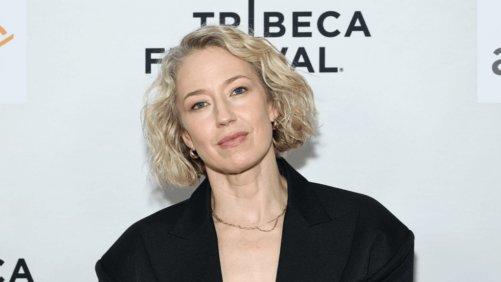 carrie-coon-discusses-aging-and-typecasting-in-hollywood