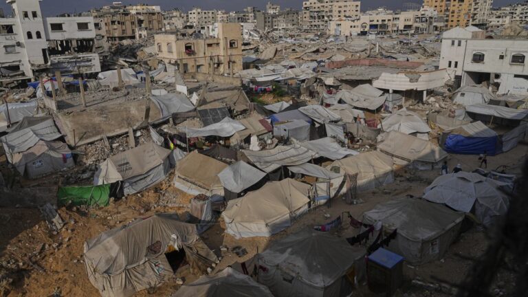 explosion-in-gaza-kills-7-israeli-soldiers-sparking-renewed-tensions