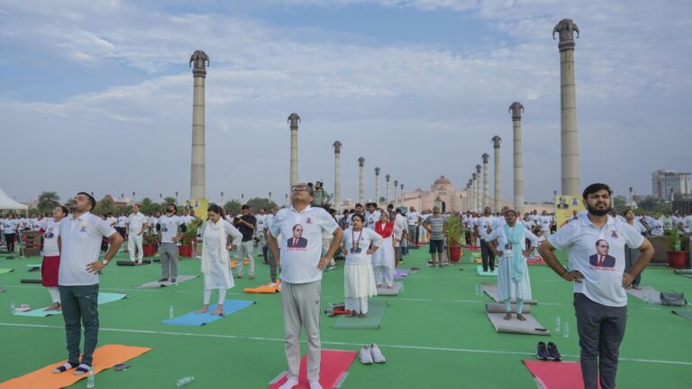 global-celebrations-mark-11th-international-yoga-day