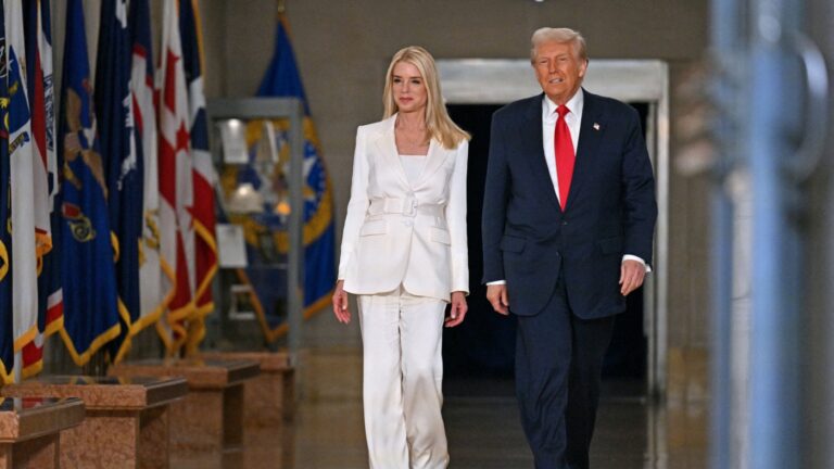 US-POLITICS-TRUMP