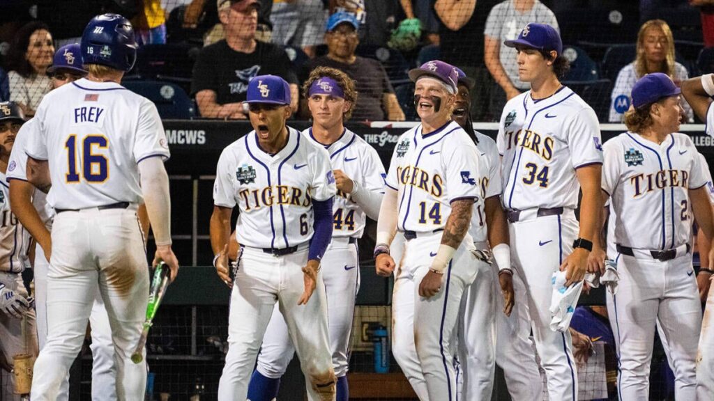 lsu-coastal-carolina-clash-in-college-world-series-opener
