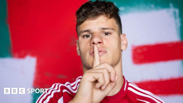 milos-kerkez-joins-liverpool-in-40m-transfer-from-bournemouth