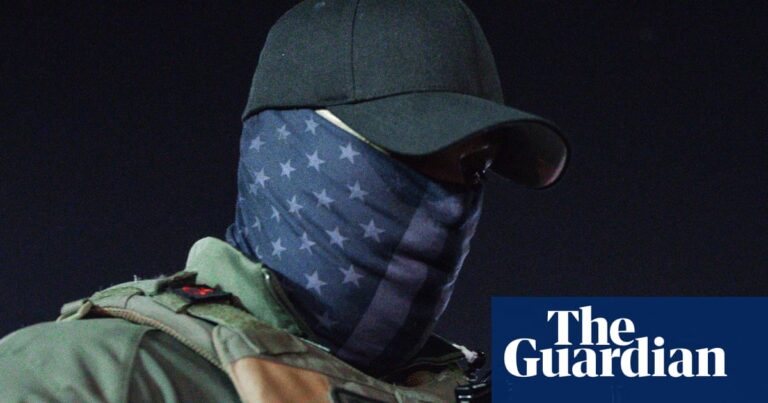 the-rise-of-masked-us-officers-sparks-police-state-concerns