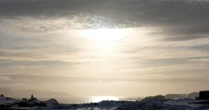 american-teen-s-antarctic-detention-highlights-solo-flight-challenge