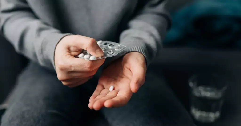 common-drugs-linked-to-increased-dementia-risk-study-finds