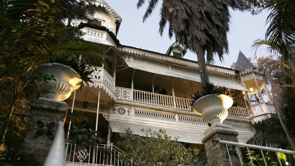 March 13, 2004. PortauPrince, Haiti. Main entry to the Hotel Oloffson, built as a private residen