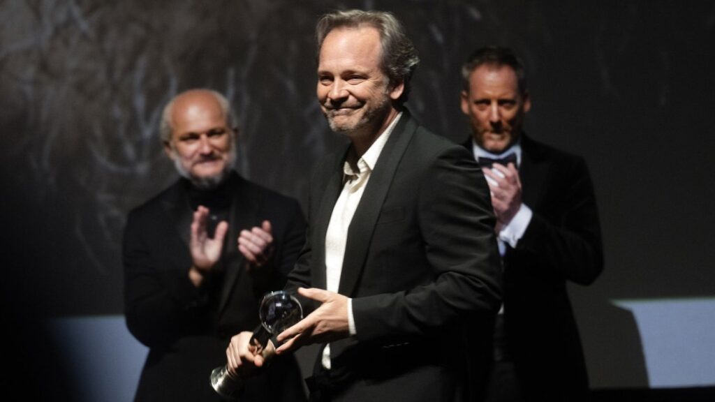 peter-sarsgaard-criticizes-mars-colonization-advocates-unity-at-kviff