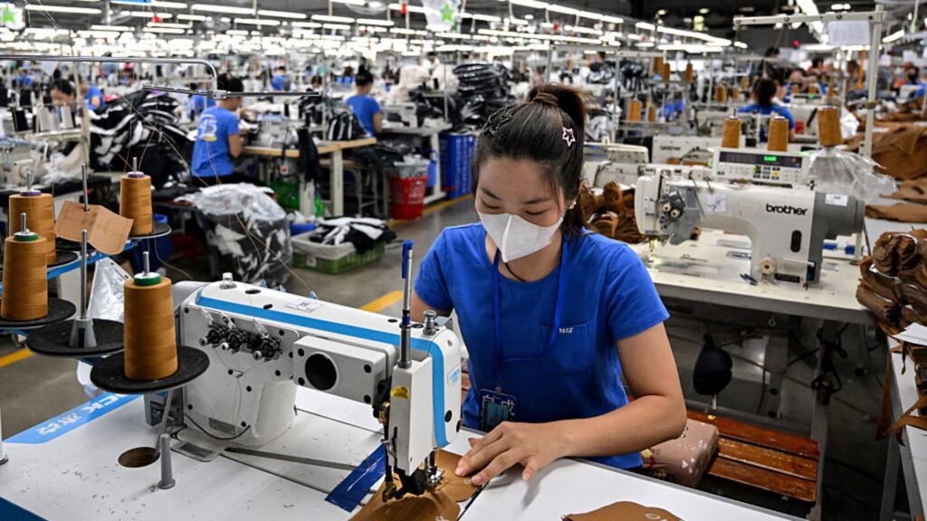 trump-secures-new-trade-deal-with-vietnam-imposes-20-tariff-on-imports