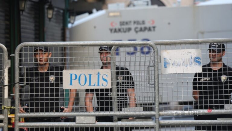 turkiye-detains-four-over-controversial-cartoon-of-prophets