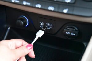 unlocking-the-hidden-potential-of-your-car-s-usb-port